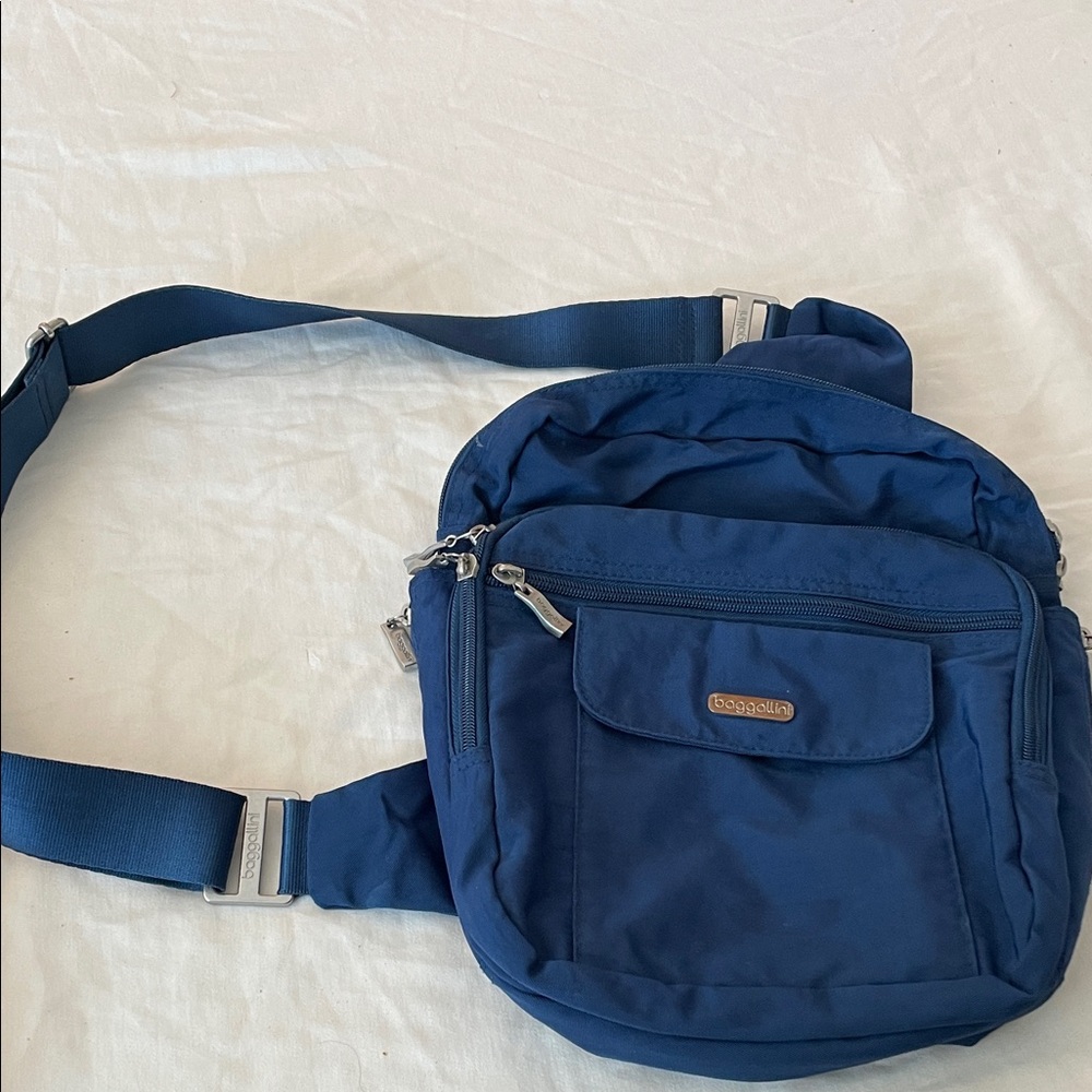 Baggallini Crossbody Bag